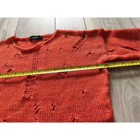 Fashion Fuse distressed sweater, size S - Picture 7 of 11